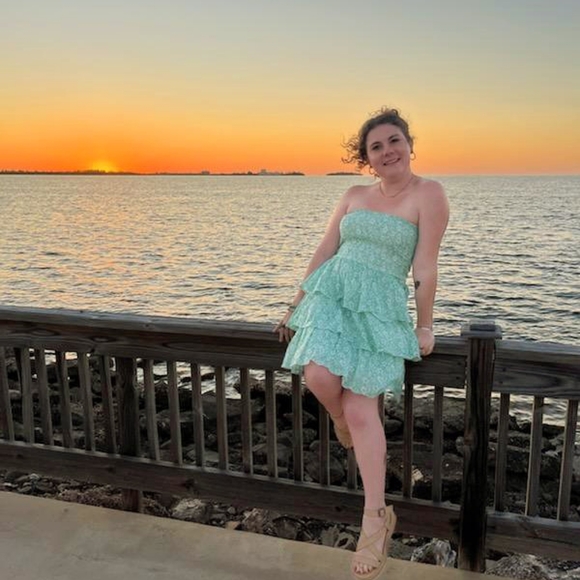 Meet your Posher, Jada - Picture 1 of 1